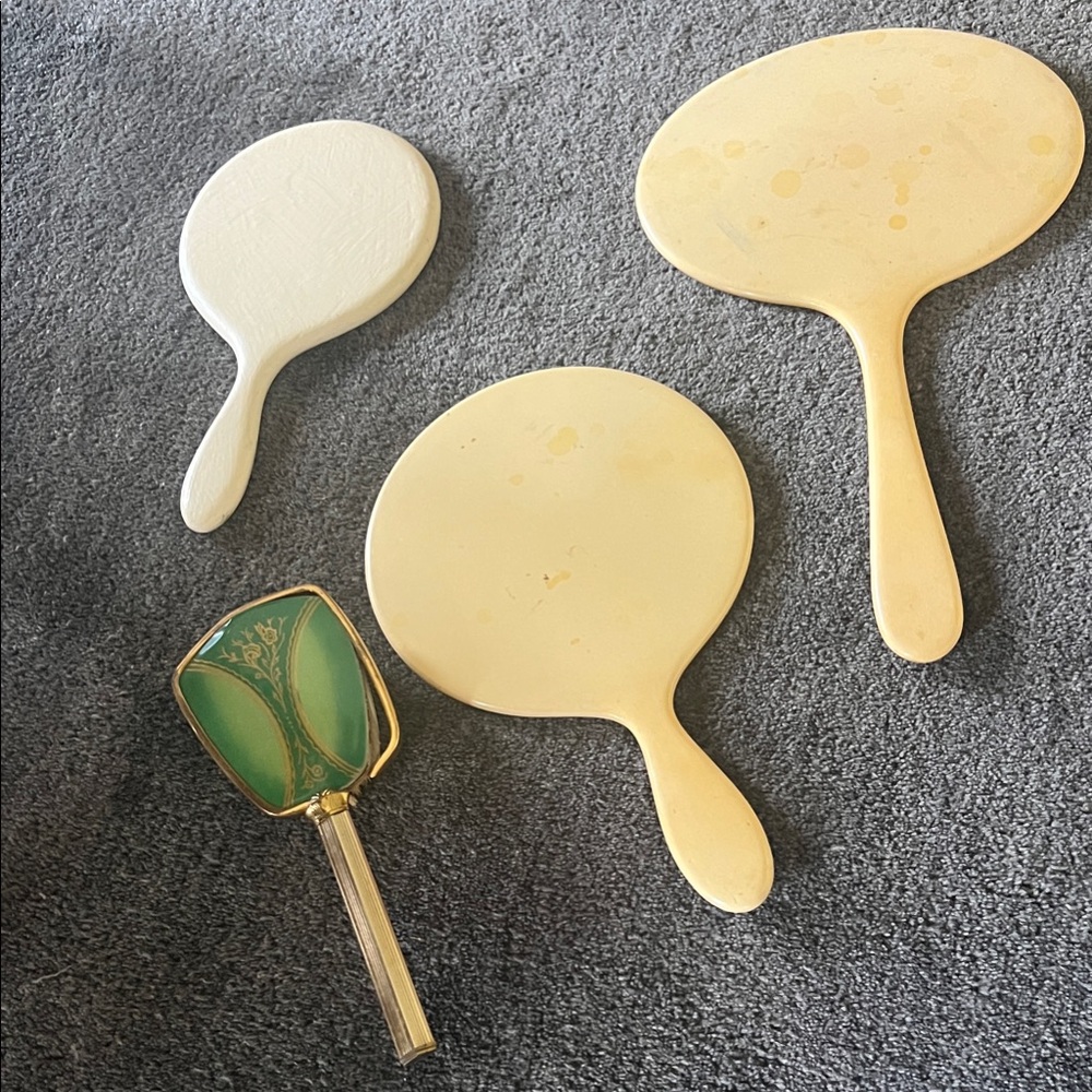 Vintage Handheld Mirrors Set